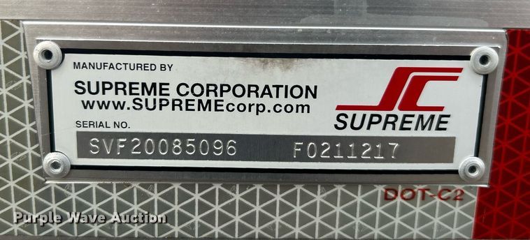 image for item EG1190 2016 Ford F650 Super Duty box truck