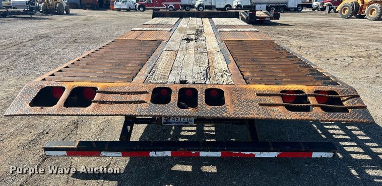 image for item EG1204 2008 Interstate tilt deck equipment trailer