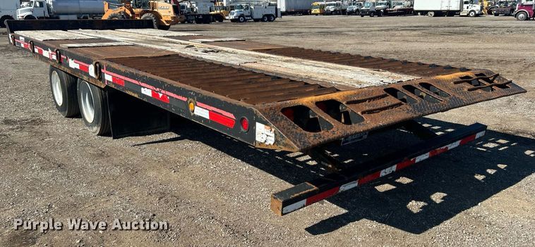 image for item EG1204 2008 Interstate tilt deck equipment trailer