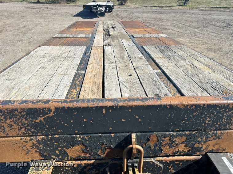 image for item EG1204 2008 Interstate tilt deck equipment trailer