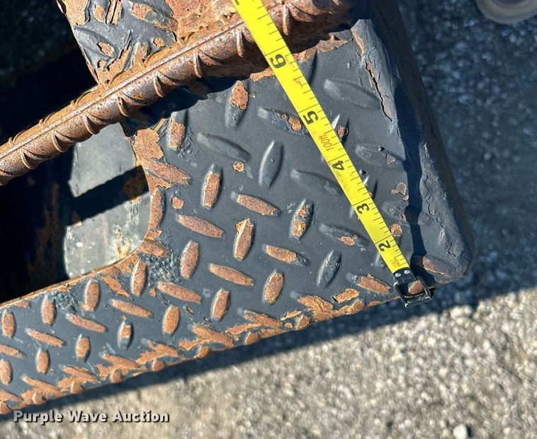 image for item EG1204 2008 Interstate tilt deck equipment trailer