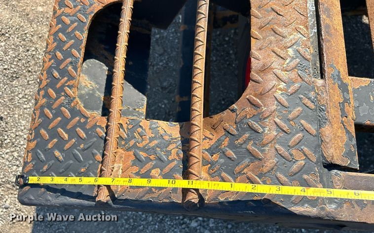 image for item EG1204 2008 Interstate tilt deck equipment trailer