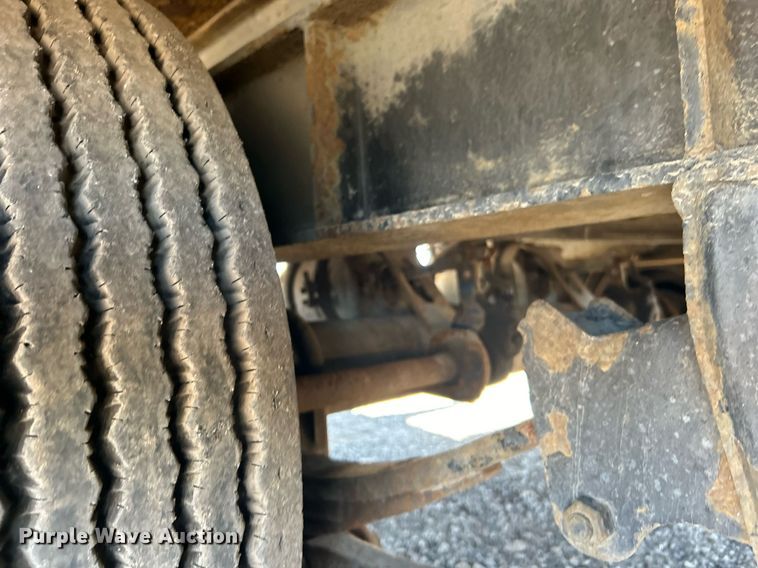 image for item EG1204 2008 Interstate tilt deck equipment trailer