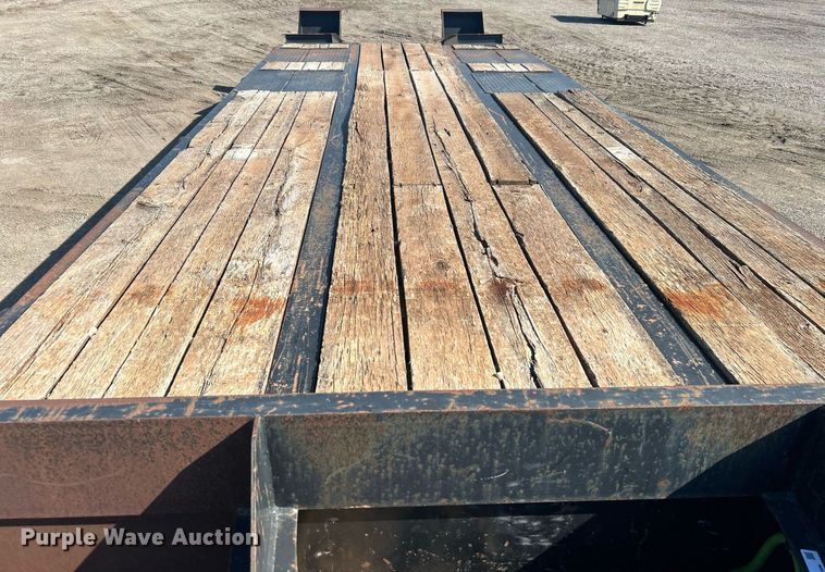 image for item EG1205 2012 Interstate Trailers equipment trailer