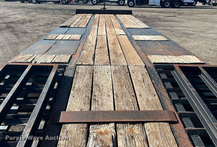 image for item EG1205 2012 Interstate Trailers equipment trailer