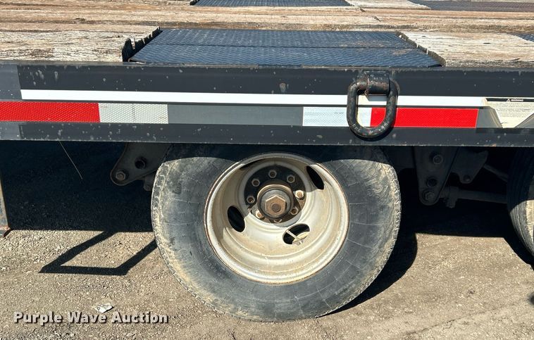 image for item EG1205 2012 Interstate Trailers equipment trailer
