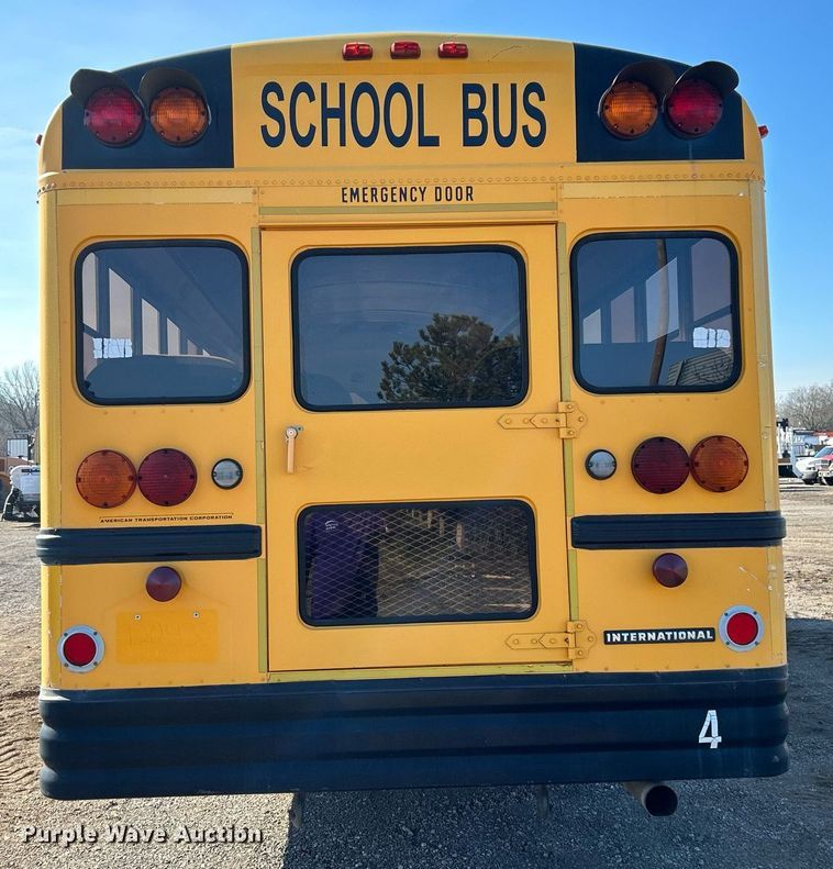 image for item EG1208 2002 International  school bus