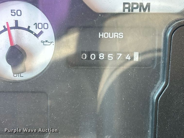 image for item EG1208 2002 International  school bus