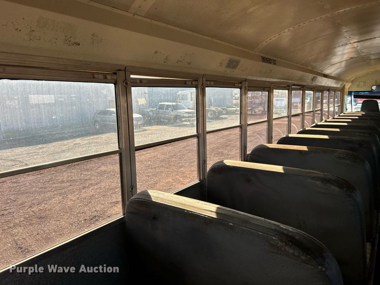 image for item EG1208 2002 International  school bus