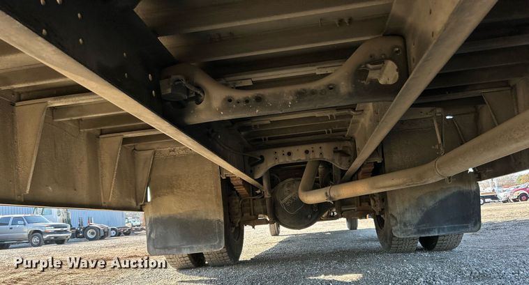 image for item EG1208 2002 International  school bus