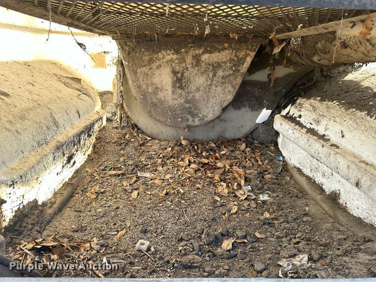 image for item EG1209 2016 SuperVac Aero sweeper