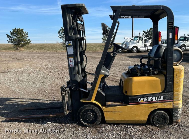 image for item EG1210 Caterpillar  GC18K forklift