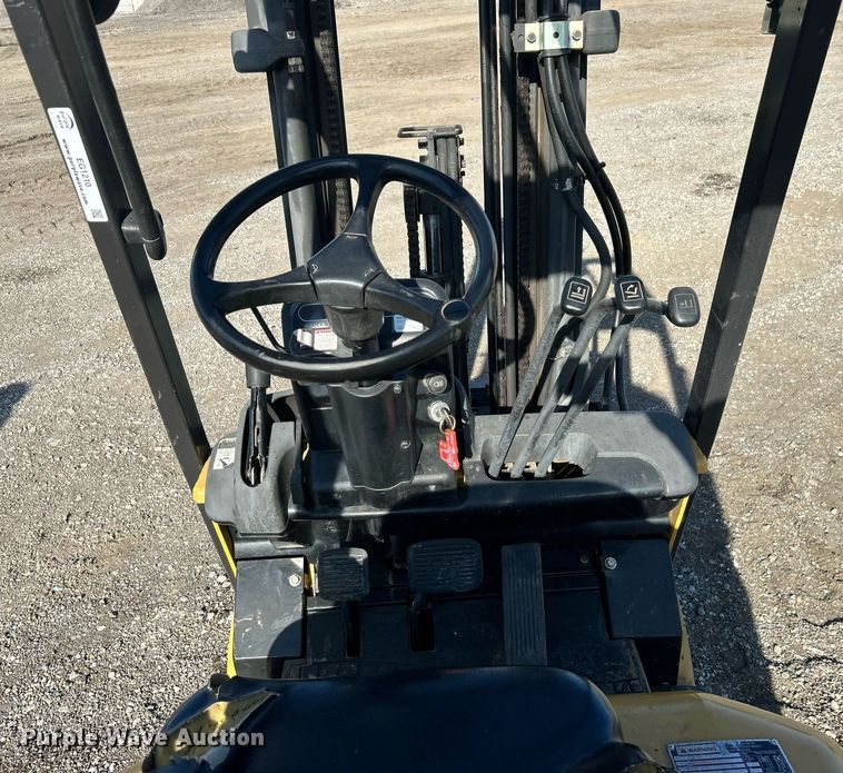 image for item EG1210 Caterpillar  GC18K forklift