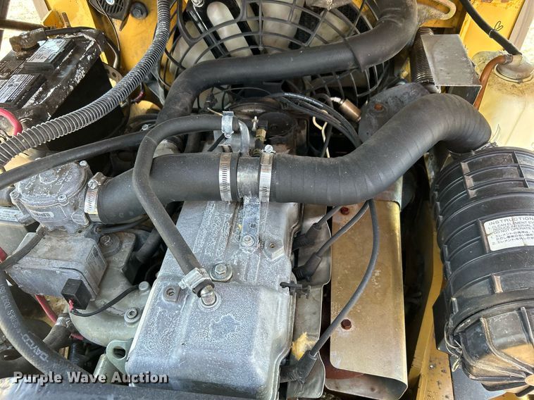 image for item EG1210 Caterpillar  GC18K forklift