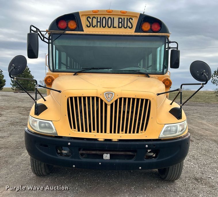 image for item EG1215 2007 International  CE 