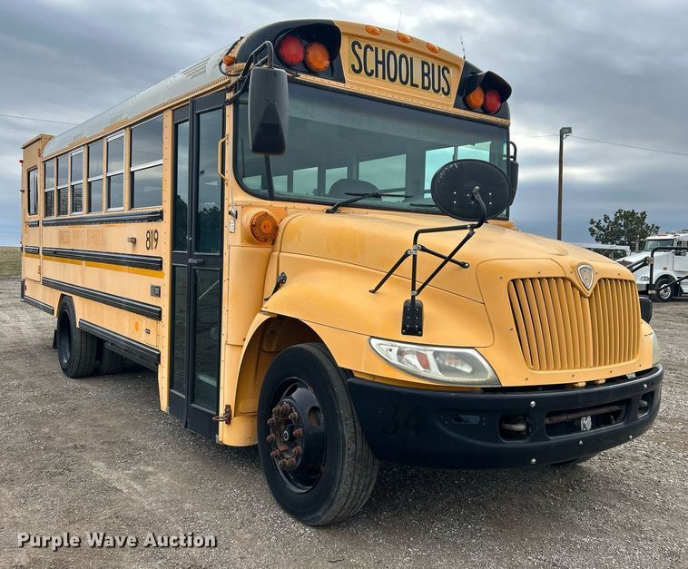 image for item EG1215 2007 International  CE 