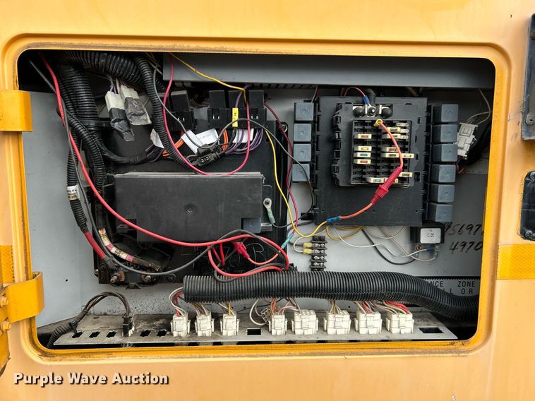 image for item EG1215 2007 International  CE 