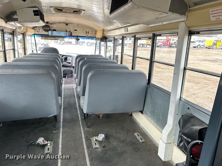 image for item EG1215 2007 International  CE 