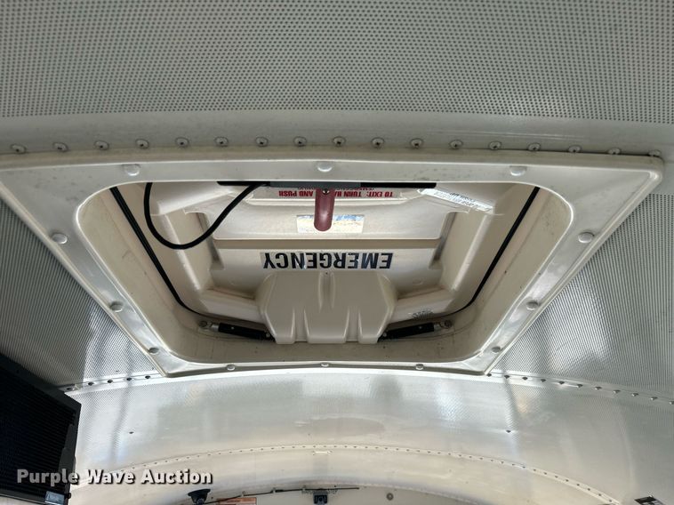 image for item EG1215 2007 International  CE 