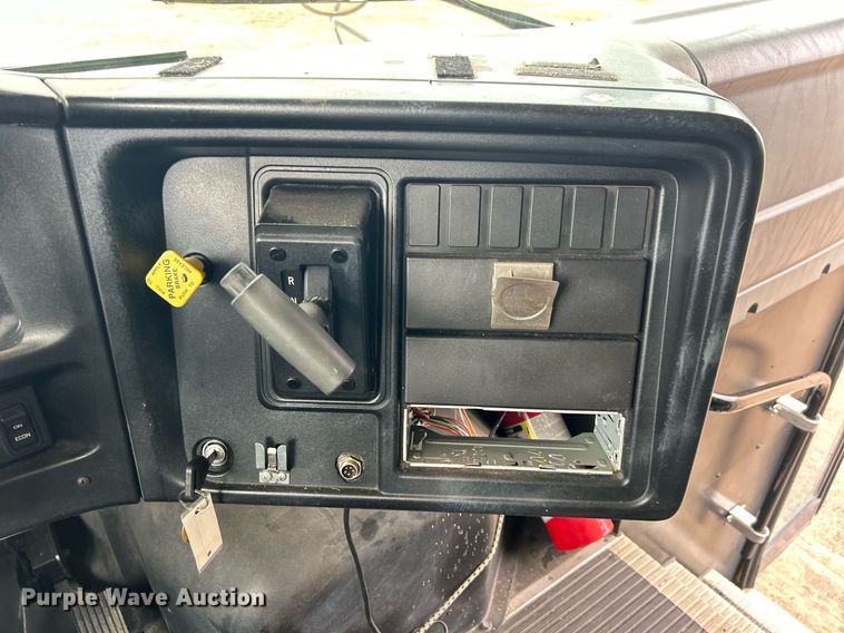 image for item EG1215 2007 International  CE 