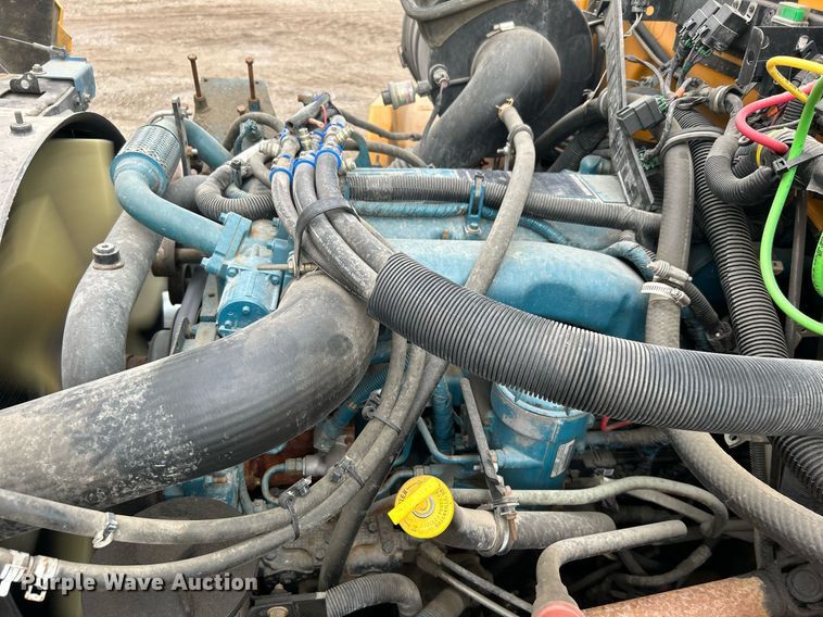 image for item EG1215 2007 International  CE 