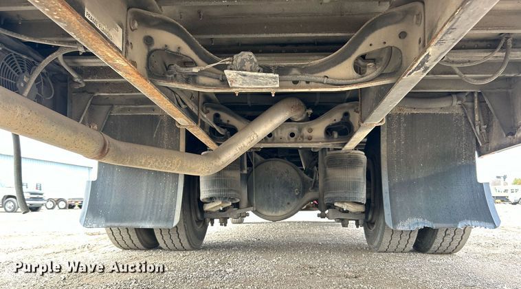 image for item EG1215 2007 International  CE 