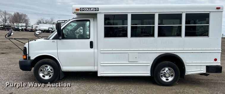 image for item EG1218 2007 Chevrolet  Express 3500 school bus