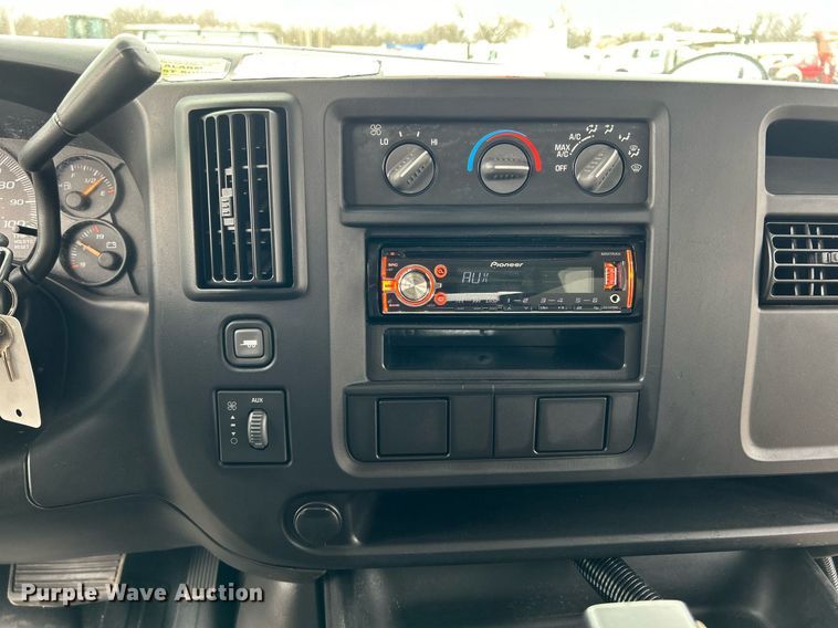 image for item EG1218 2007 Chevrolet  Express 3500 school bus