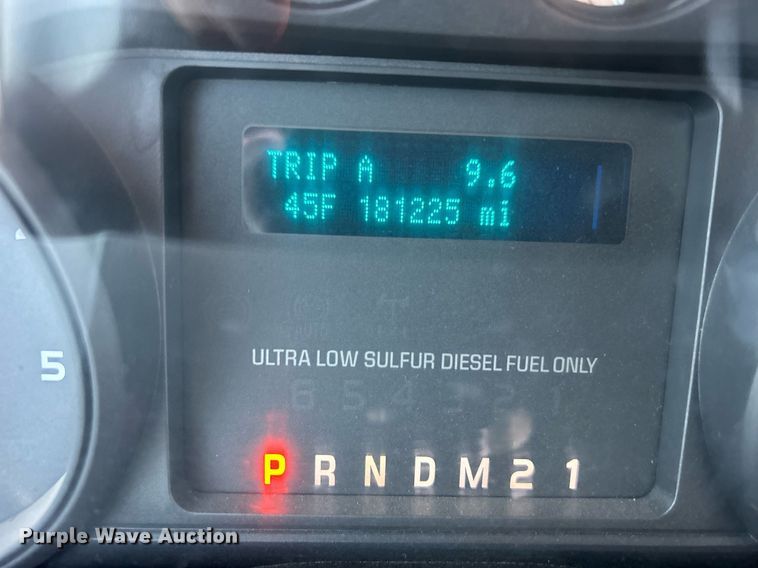 image for item EG1220 2015 Ford F550 Super Duty Crew Cab flatbed truck