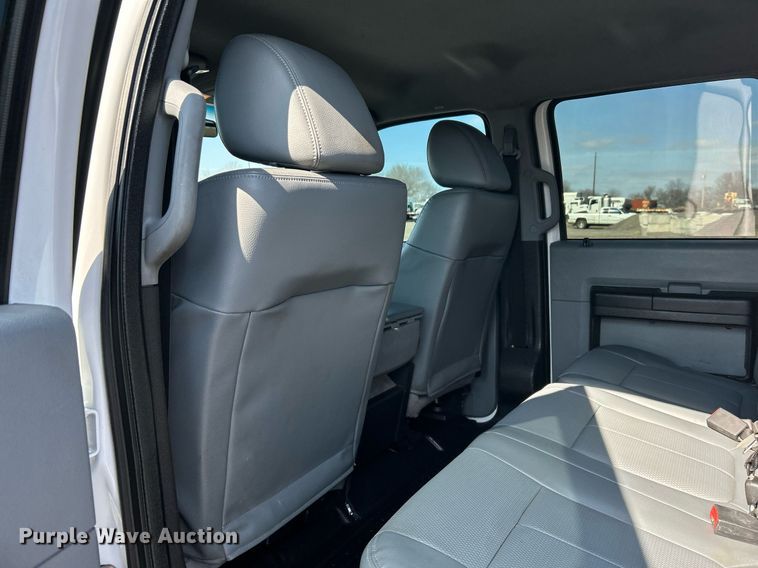 image for item EG1220 2015 Ford F550 Super Duty Crew Cab flatbed truck