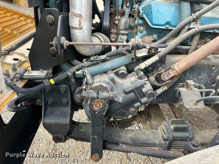 image for item EG1224 1999 International  3800 school bus