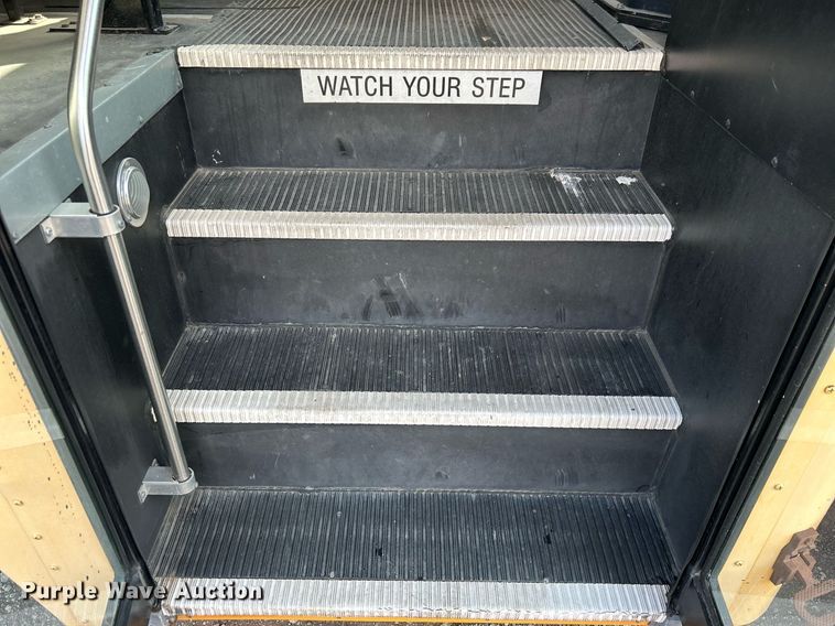 image for item EG1225 2007 International  3000 school bus