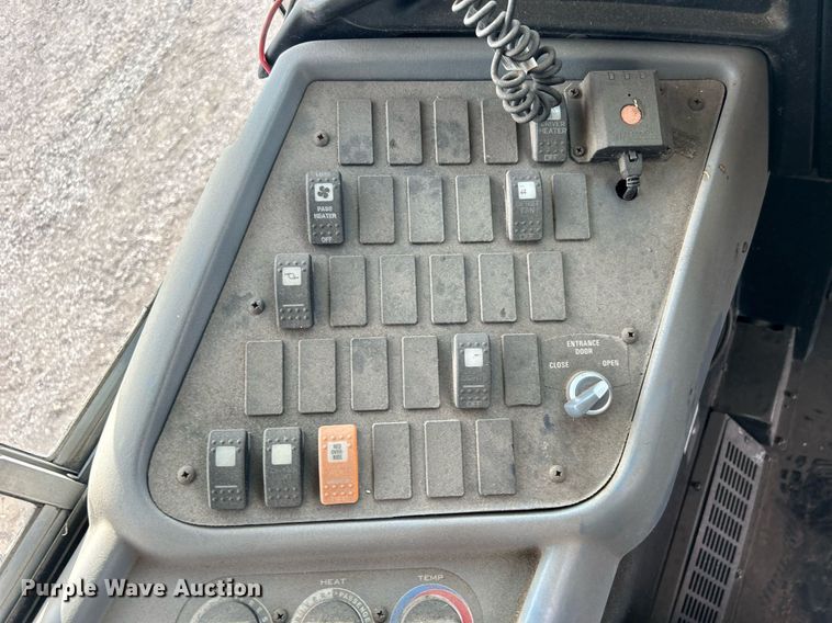 image for item EG1225 2007 International  3000 school bus