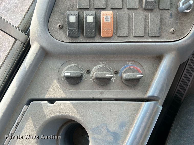 image for item EG1225 2007 International  3000 school bus