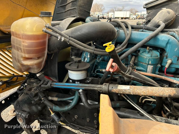 image for item EG1225 2007 International  3000 school bus