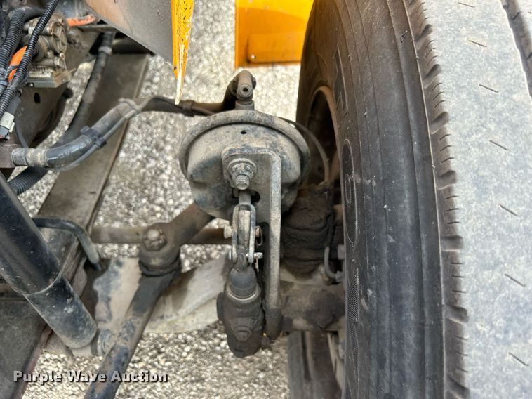 image for item EG1225 2007 International  3000 school bus