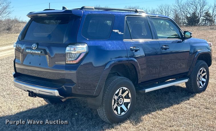 image for item EH3838 2019 Toyota  4Runner TRD Off Road SUV