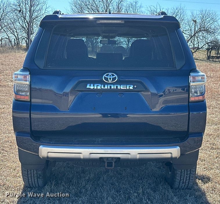 image for item EH3838 2019 Toyota  4Runner TRD Off Road SUV