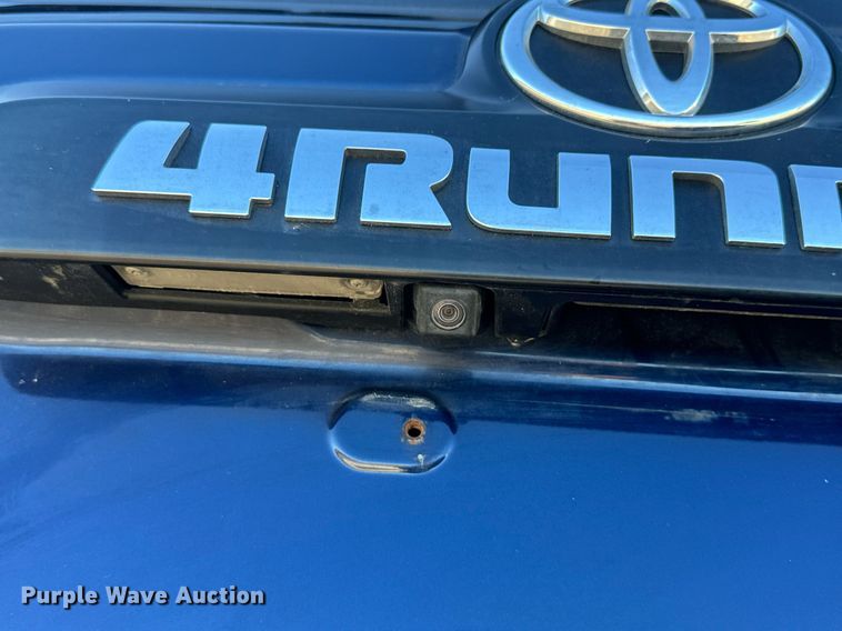 image for item EH3838 2019 Toyota  4Runner TRD Off Road SUV