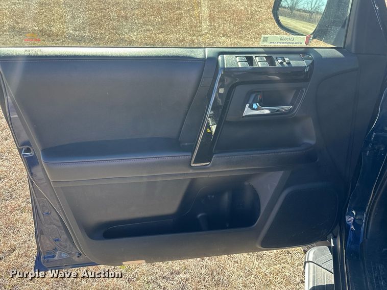 image for item EH3838 2019 Toyota  4Runner TRD Off Road SUV