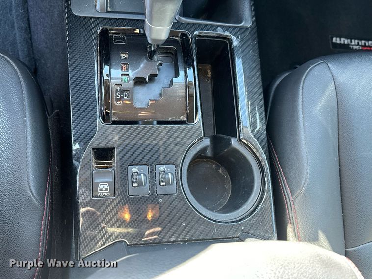 image for item EH3838 2019 Toyota  4Runner TRD Off Road SUV