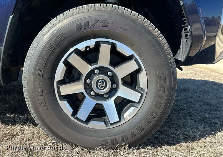 image for item EH3838 2019 Toyota  4Runner TRD Off Road SUV