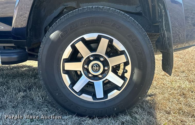 image for item EH3838 2019 Toyota  4Runner TRD Off Road SUV