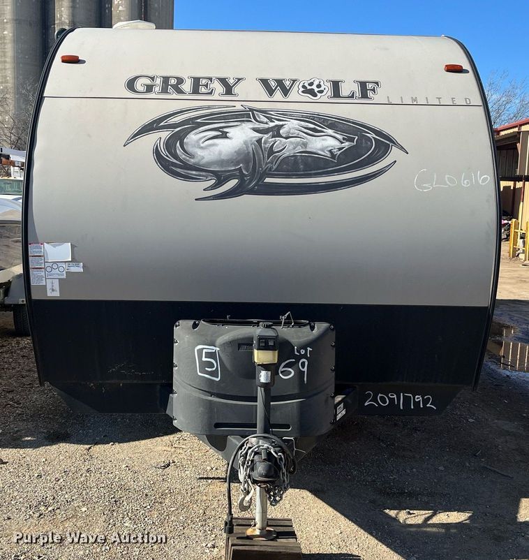 image for item EI0622 2018 Forest River Grey Wolf camper