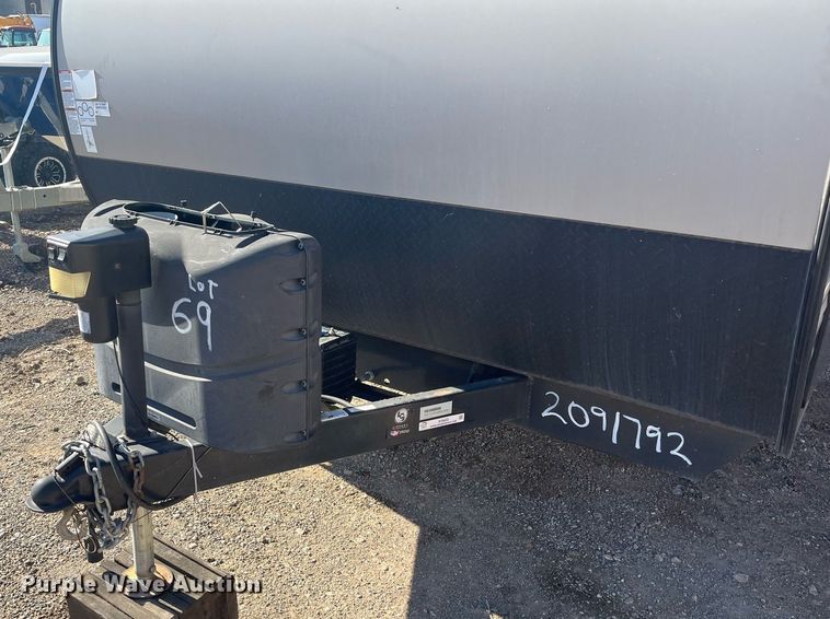 image for item EI0622 2018 Forest River Grey Wolf camper