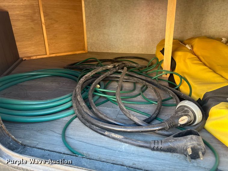 image for item EI0622 2018 Forest River Grey Wolf camper