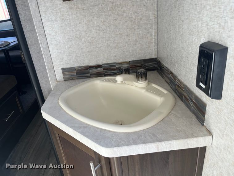 image for item EI0622 2018 Forest River Grey Wolf camper