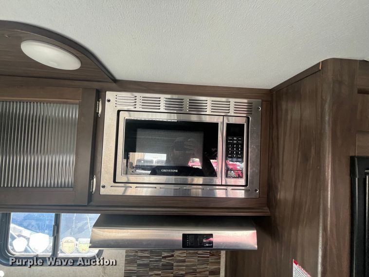 image for item EI0622 2018 Forest River Grey Wolf camper