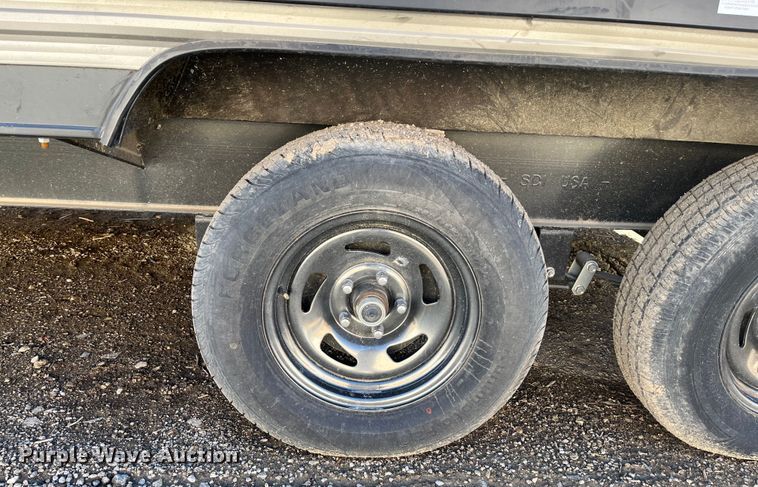 image for item EI0622 2018 Forest River Grey Wolf camper