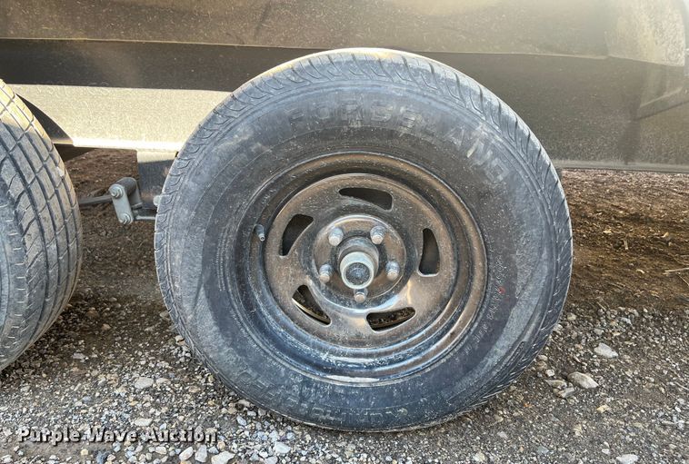 image for item EI0622 2018 Forest River Grey Wolf camper